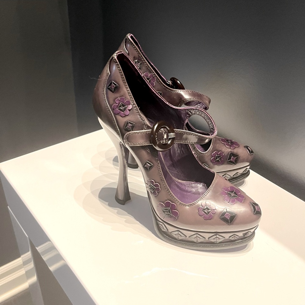 Never Worn Prada Mary Jane Pumps In  The Brand’s Signature ‘Spazzolato’ leather